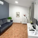 Con Piscina * سبوليتو