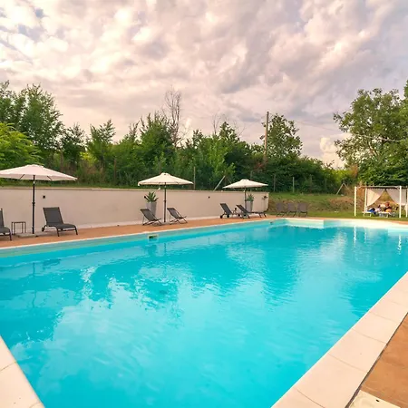 Con Piscina Сполето