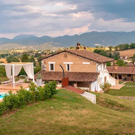 Con Piscina * Spoleto