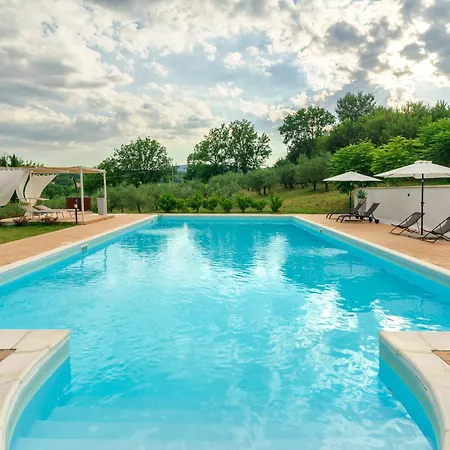 Con Piscina Апартаменты *