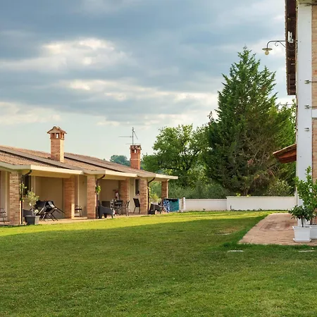 Апартаменты Con Piscina Сполето