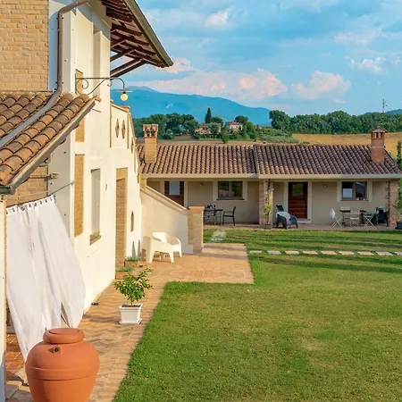 Apartman Con Piscina