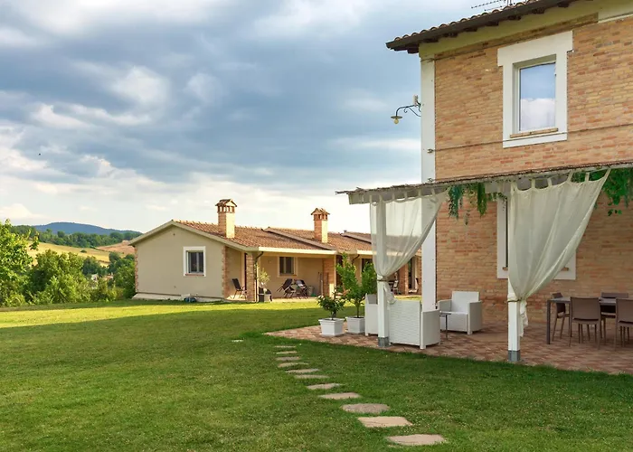 Apartment Con Piscina Spoleto