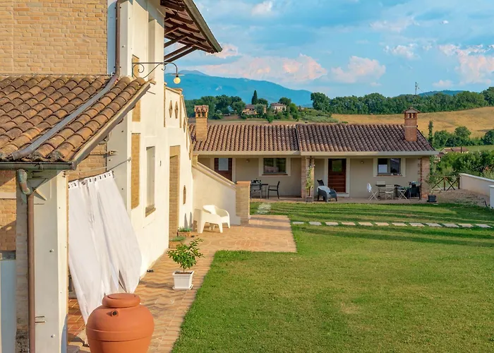 Apartment Con Piscina